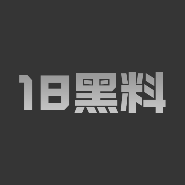 精神小妹霸凌 商场内多名女生轮流围殴一女孩 对方起初还手后被持续压制 无力抗拒收场 - 图1